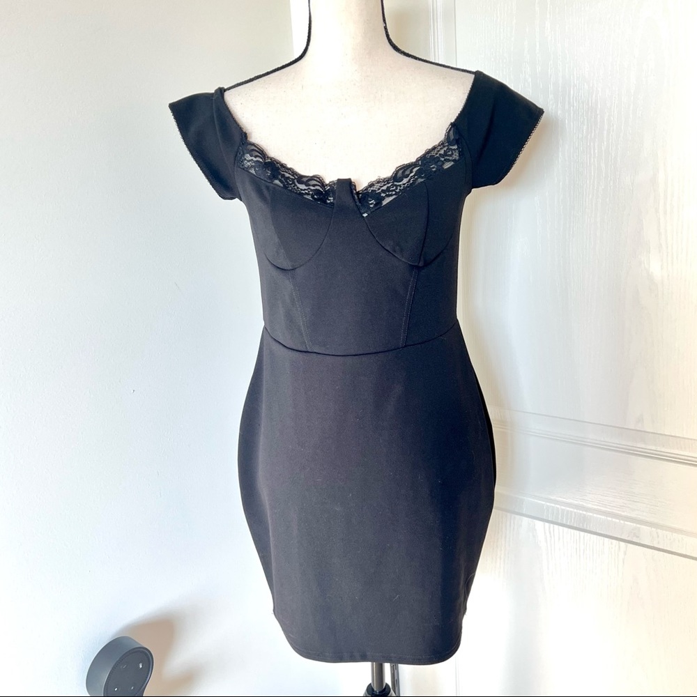 NWT NASTY GAL Black Lace Detail Bodycon Mini Dress—SZ. 10